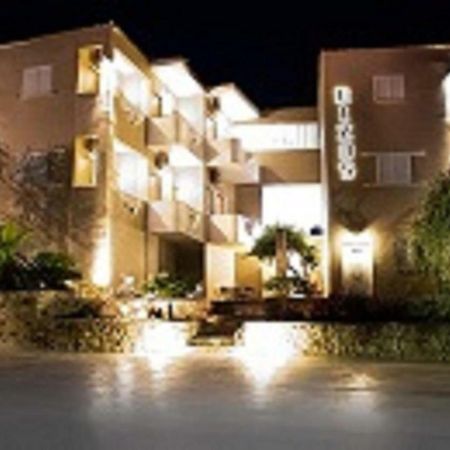 Hotel Rizos Bay Sarakiniko Sarakiniko  Esterno foto